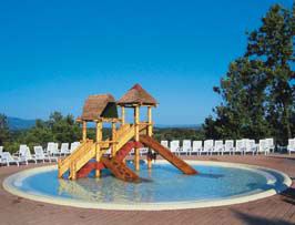 Norcenni Girasole Club park